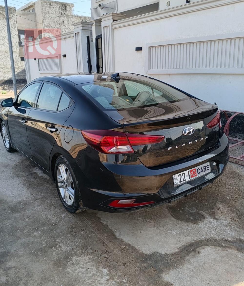 هيونداي النترا